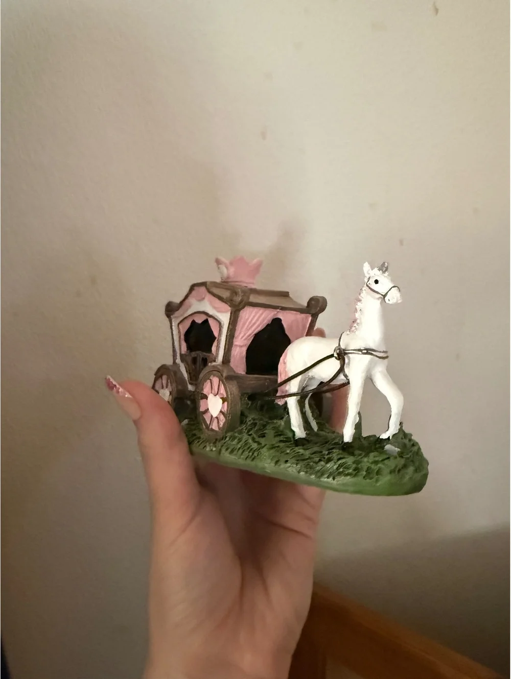 Horse princess carriage collectible unicorn horse whimsy